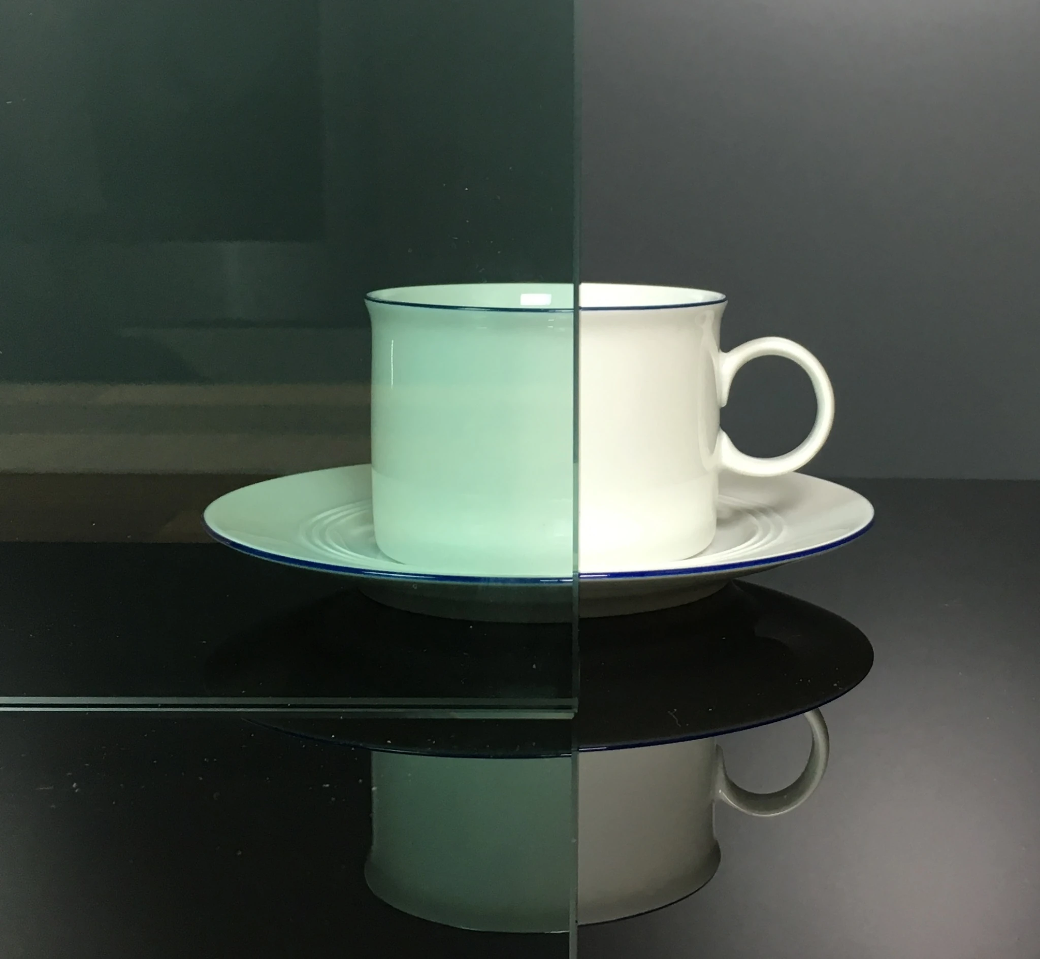 Glaseinsatz aus ESG grün 4 mm für Türen nach Maß