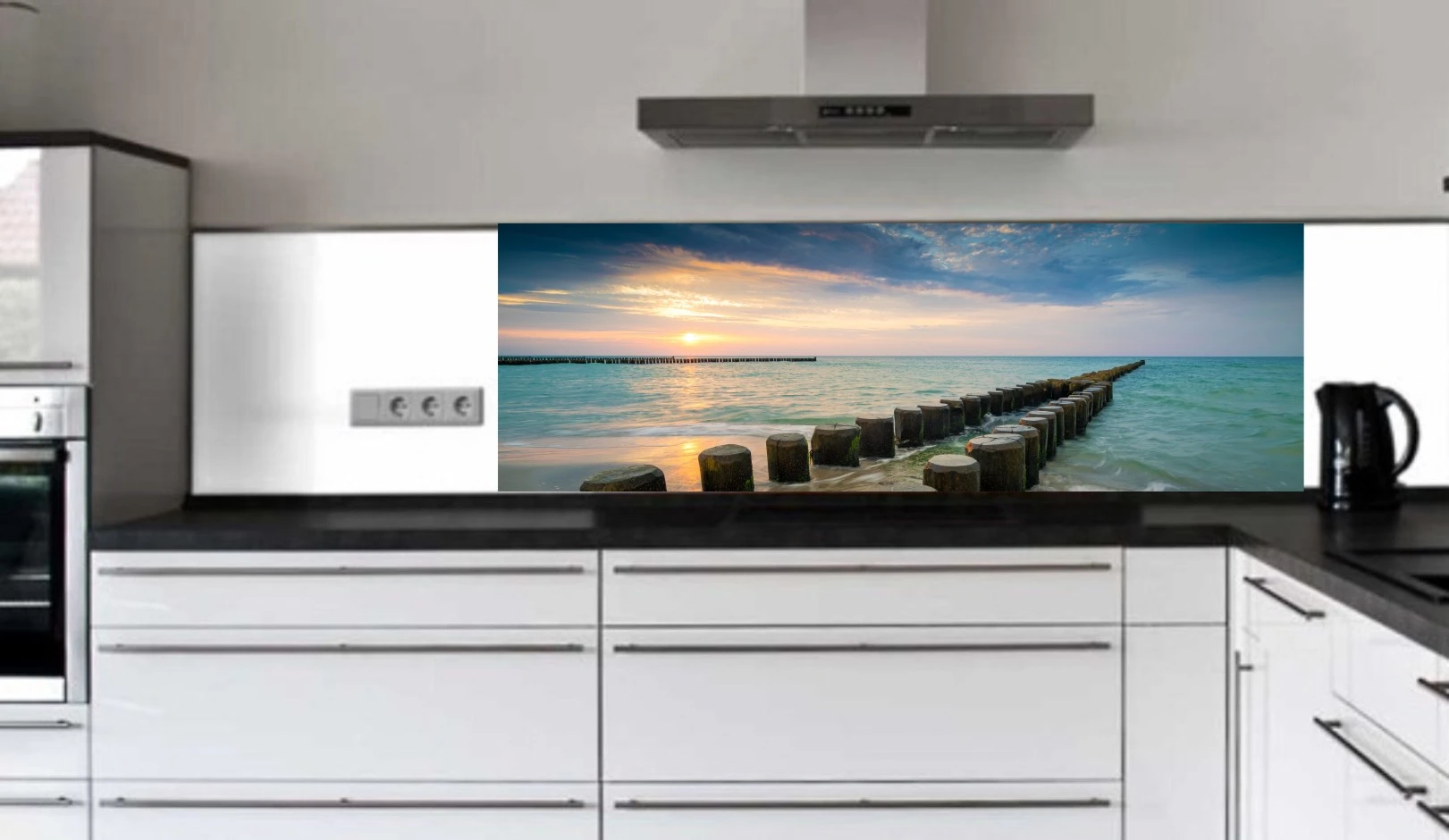 Küchenrückwand aus ESG Glas Glasbild mit Motiv Strand Ostsee in 4 mm, 6 mm oder 8 mm nach Maß gefertigt