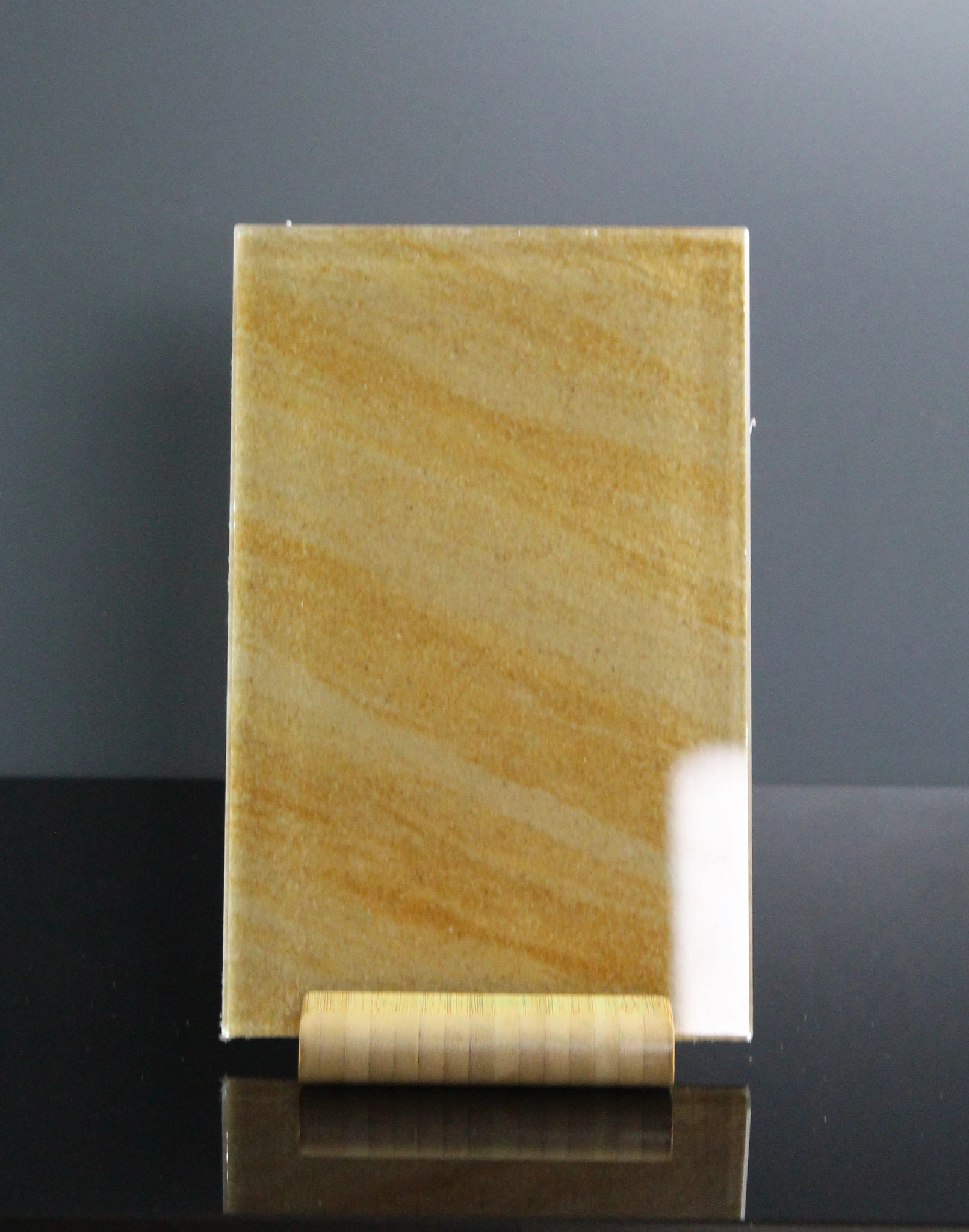 Küchenrückwand aus ESG Glas mit Sandsteinmotiv Samera 032 in 4 mm, 6 mm oder 8 mm nach Maß gefertigt