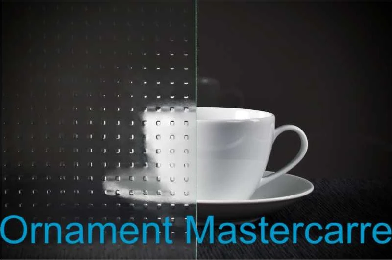 Schiebetür aus ESG Klarglas 8 mm mit Designglas Mastercarre für Innenräume nach Maß gefertigt