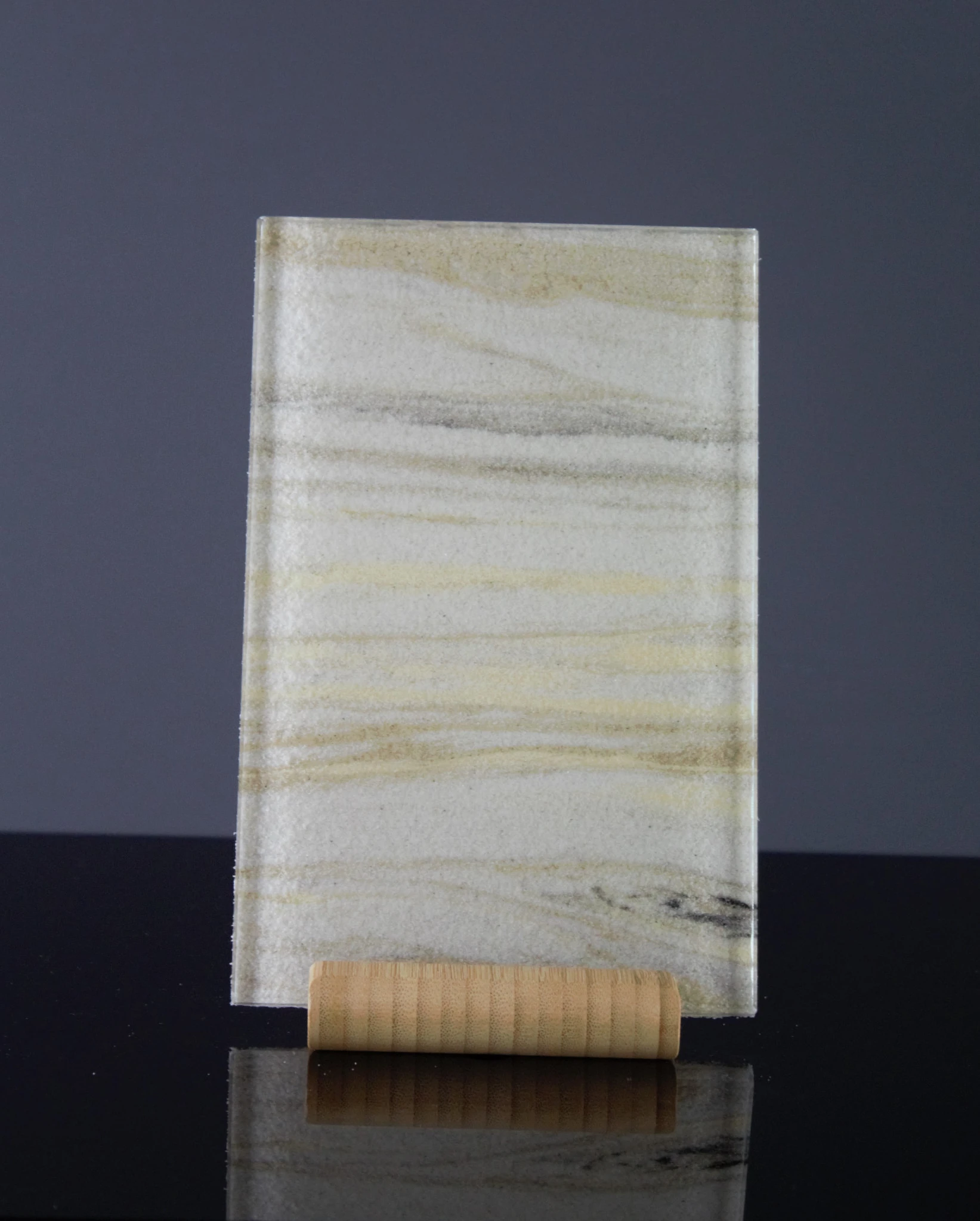 Küchenrückwand aus ESG Glas mit Sandsteinmotiv Hohnstein in 4 mm, 6 mm oder 8 mm nach Maß gefertigt